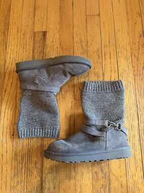 UGG Boots Womens Size 8 Gray Suede Knit Shaft Shearling Lined Pull On Mid Calf